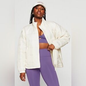 Fabletics Ivory Quilted Daydreamer Jacket | Small | NWT | Water Resistant